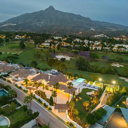 Villa Azur, Nueva Andalucia, Marbella